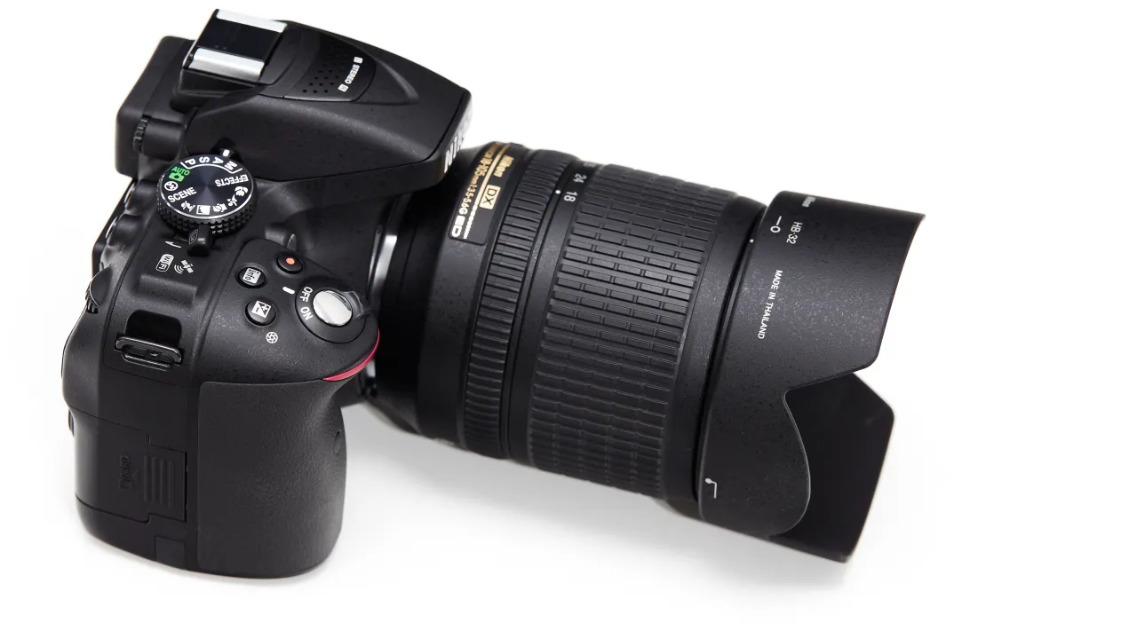 Jak wybrać idealny obiektyw do Nikona D5300 – poradnik dla każdego fotografa