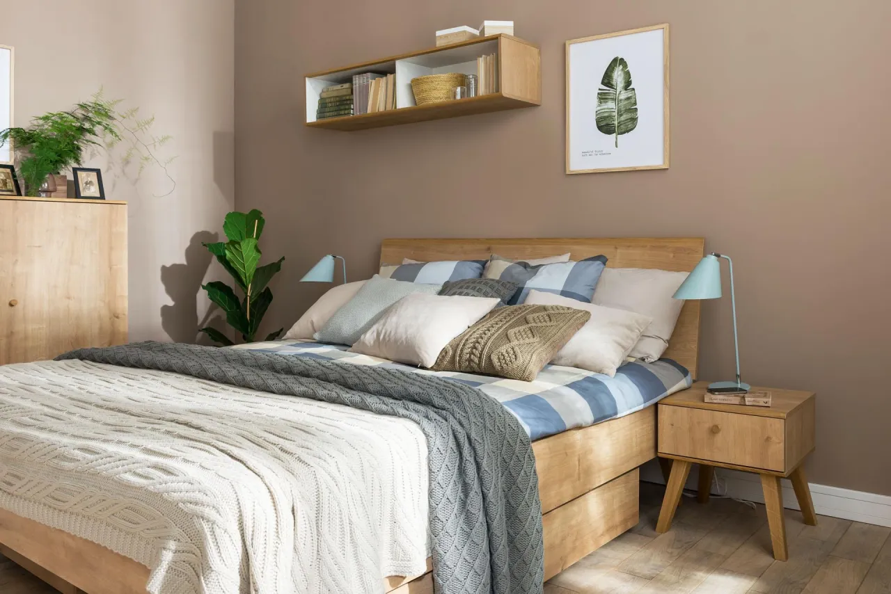 Jak udekorować łóżko w sypialni, aby stworzyć przytulną przestrzeń