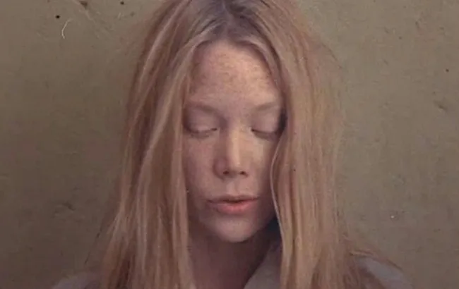 Carrie horror - mroczna opowieść o zemście i strachu w filmie