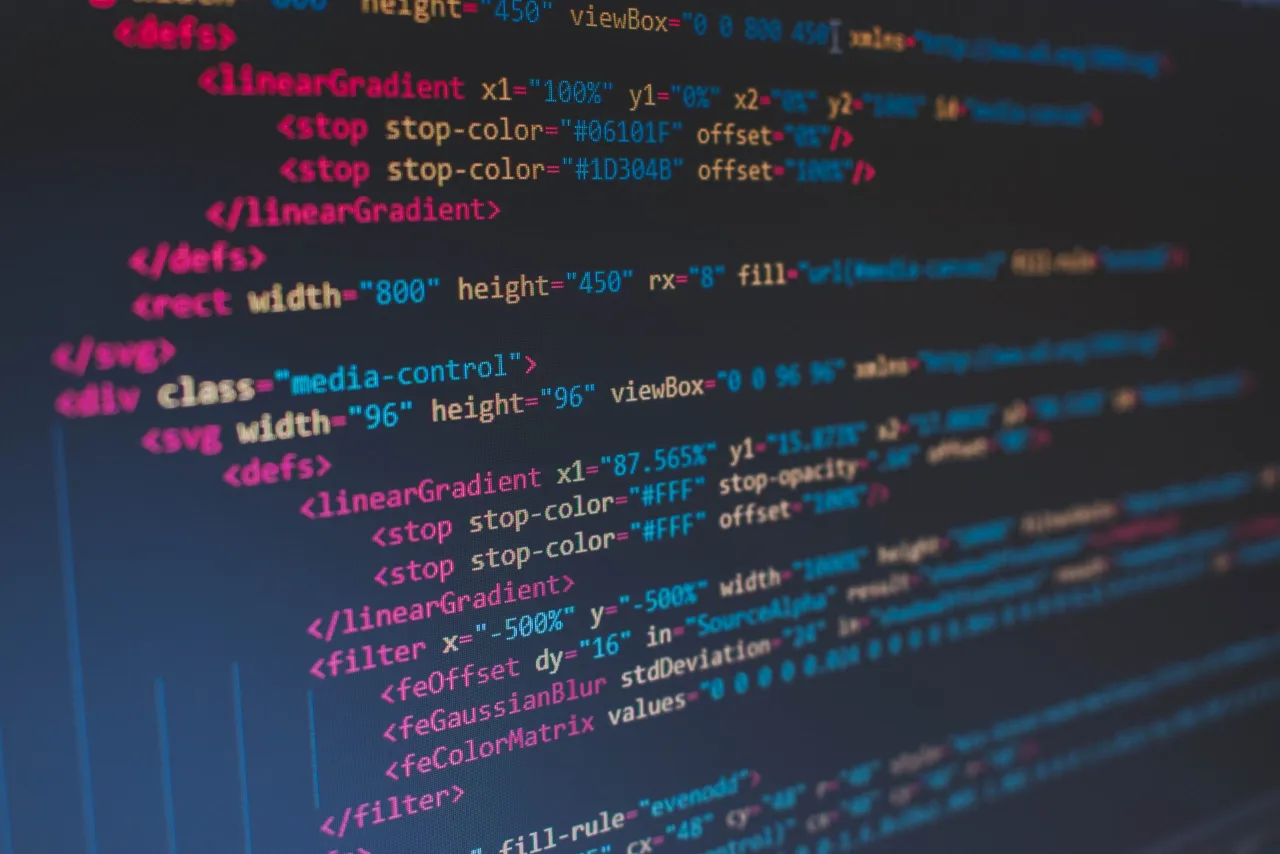 Jak zrobić kod HTML - proste kroki do stworzenia własnej strony