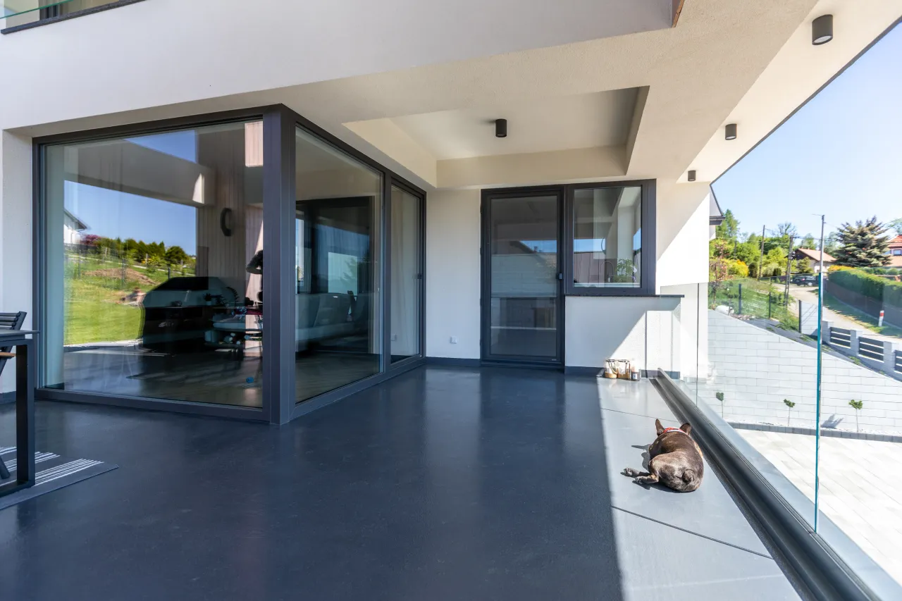 Drzwi tarasowe – elegancja, funkcjonalność i komfort w Twoim domu