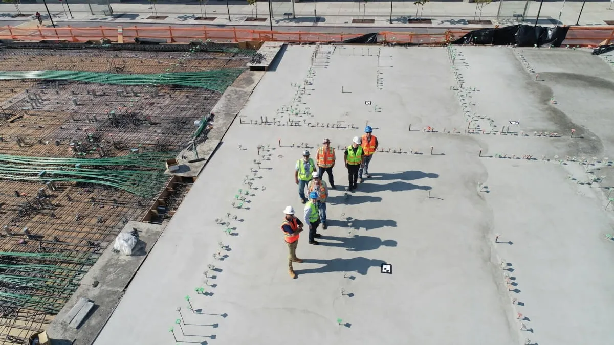 Ile kosztuje kubik betonu? Sprawdź ceny i uniknij niepotrzebnych wydatków