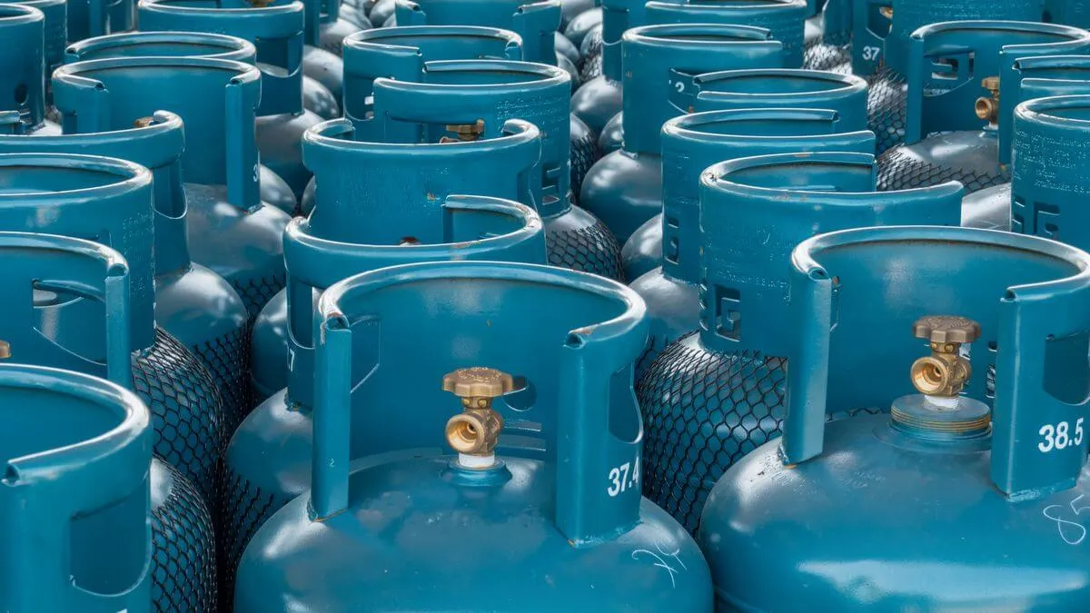 Jaki gaz do klimatyzacji samochodowej wybrać, aby uniknąć problemów?