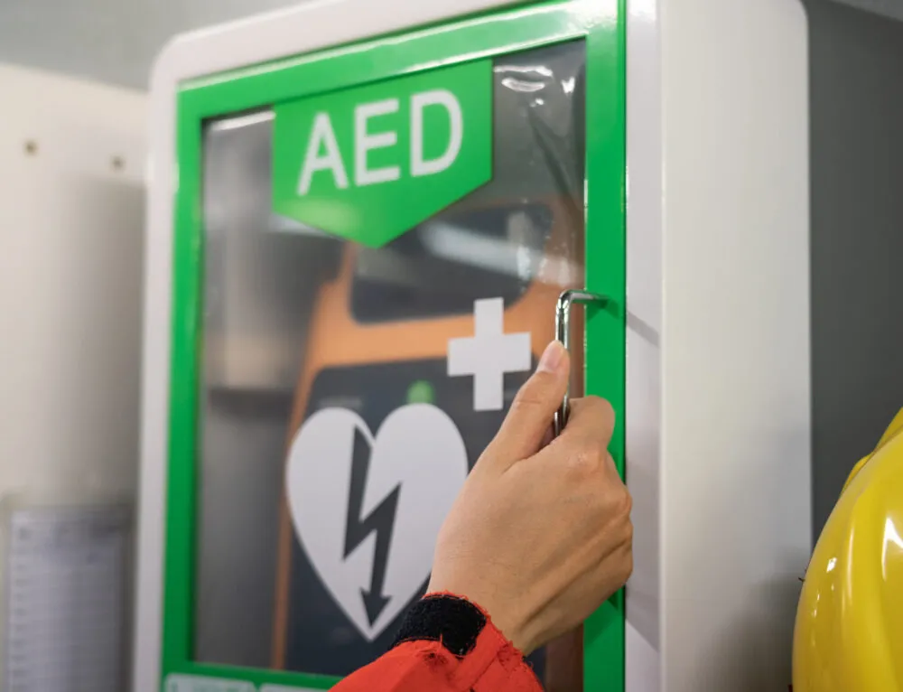 Defibrylator AED - u kogo nie stosować i dlaczego to ważne