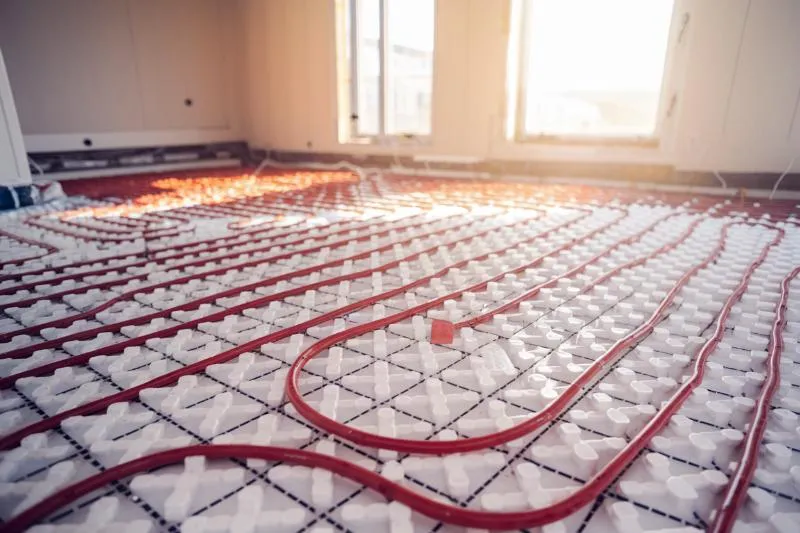 Jak zrobić ogrzewanie podłogowe w mieszkaniu? Krok po kroku poradnik
