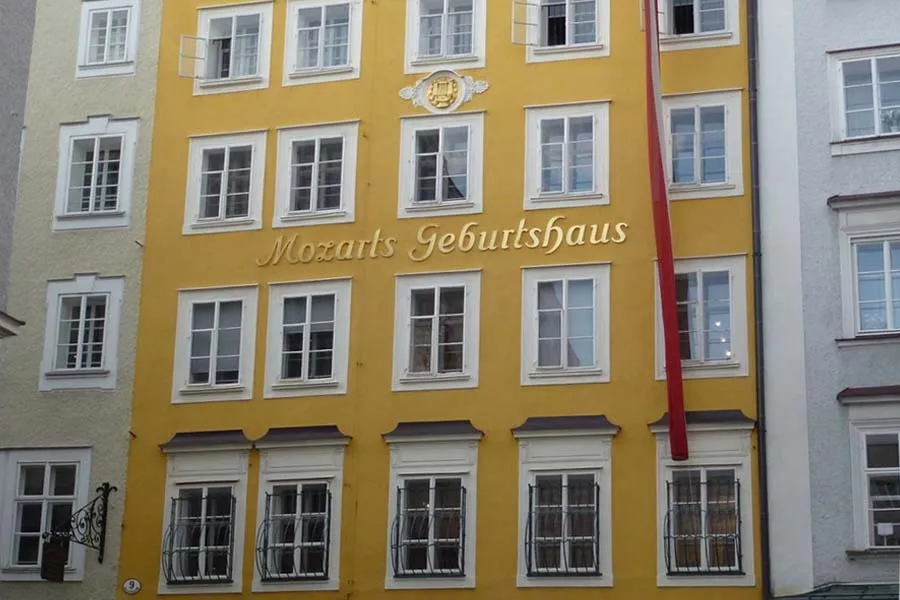 Gdzie urodził się Mozart? Niezwykłe miejsce i historia jego narodzin