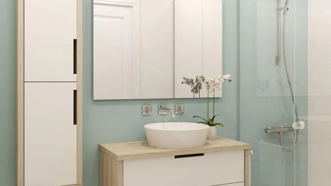 Jak odnowić starą łazienkę bez remontu: 8 tanich sposobów na metamorfozę