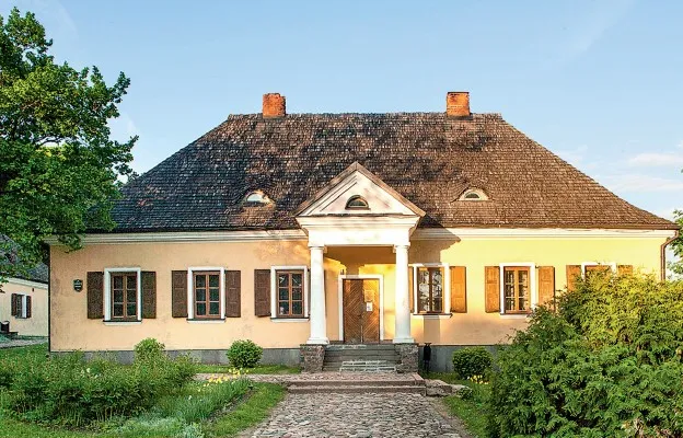 Gdzie urodził się Adam Mickiewicz? Zaskakująca historia Zaosia.