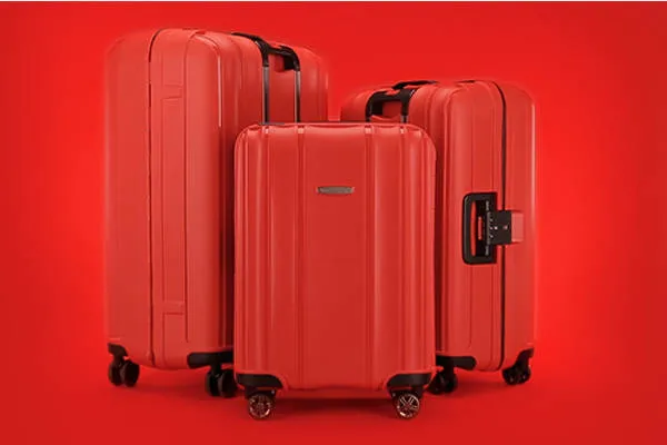 Ile litrów ma średnia walizka? Odkryj, co zmieścisz w niej!