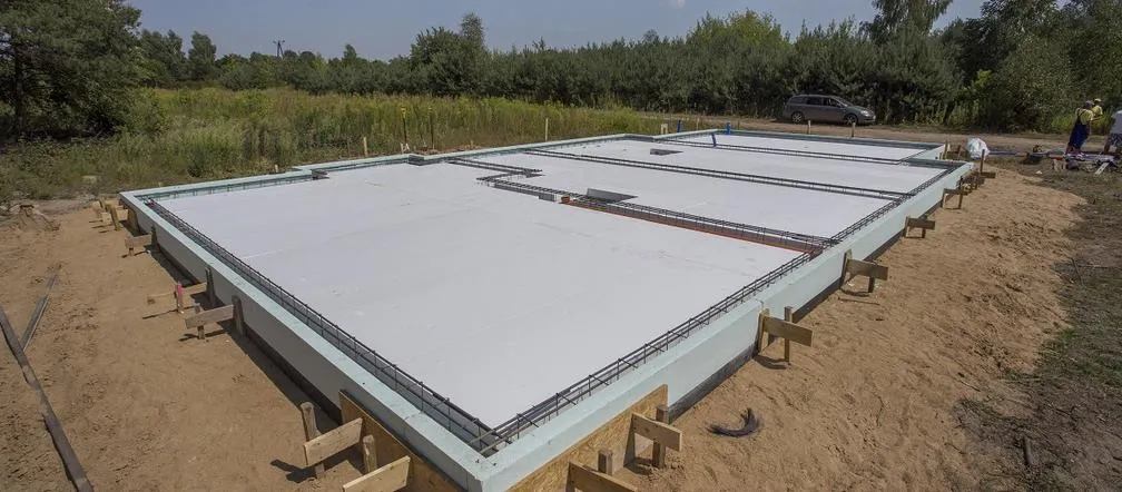 Styrodur pod płytę fundamentową: klucz do efektywnej izolacji