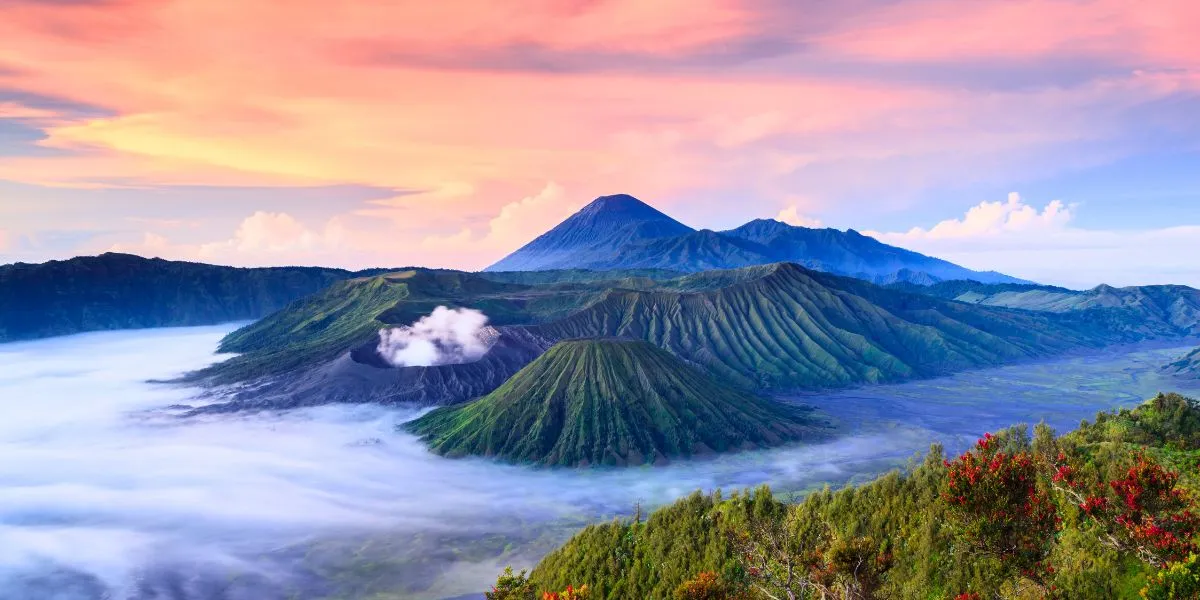 Indonezja kiedy jechać: uniknij deszczu i ciesz się słońcem