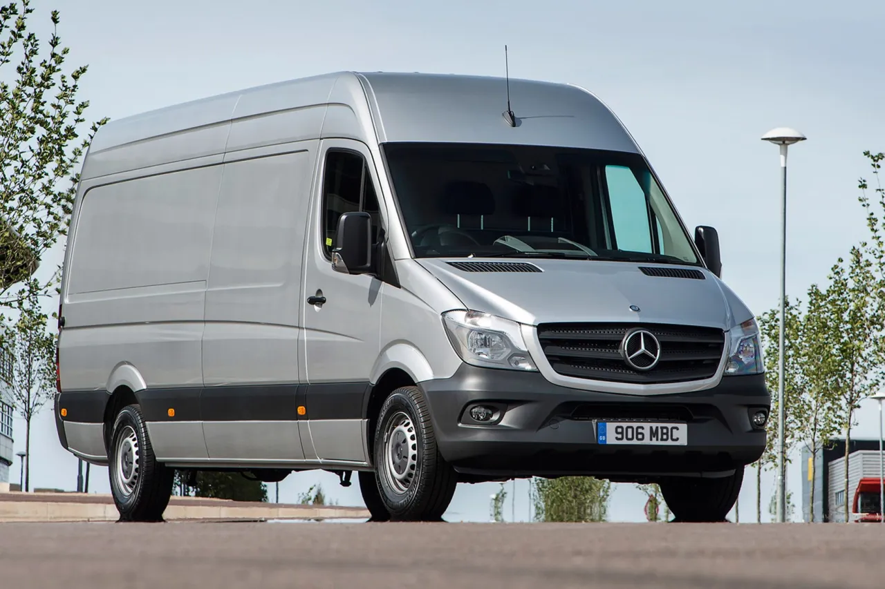 Mercedes diesel sprinter van - szczegóły, ceny i opinie użytkowników