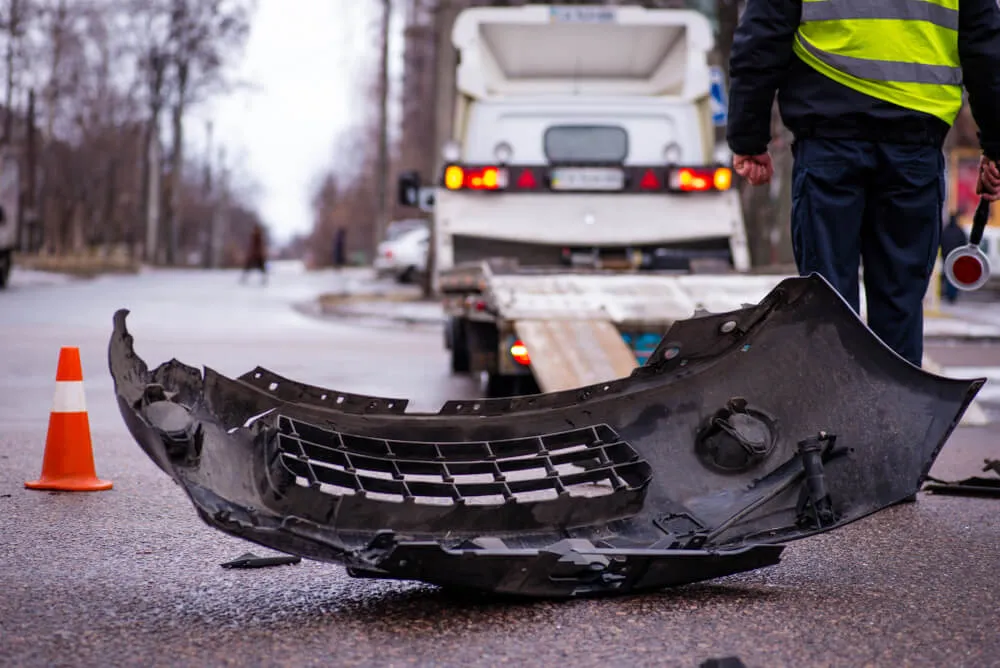 Gdzie wyrzucić zderzak samochodowy? Oto skuteczne sposoby na recykling