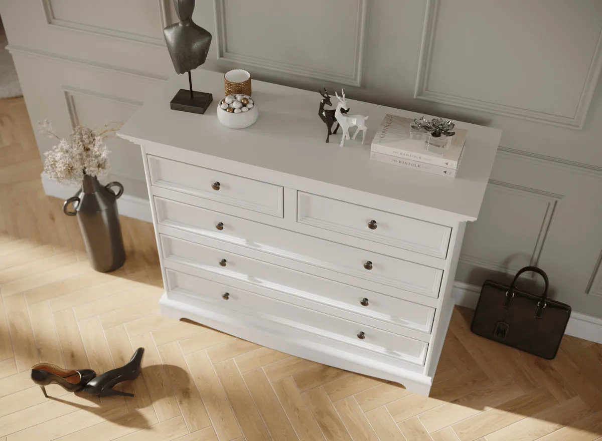 Co postawić na szafce w przedpokoju, aby wyglądała stylowo i funkcjonalnie