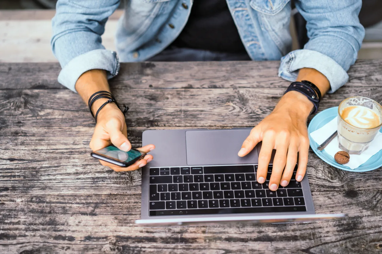 BLIK – szybkie i bezpieczne płatności mobilne na smartfonie