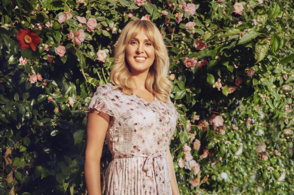 Słowiańska uroda co to znaczy? Poznaj jej wyjątkowe cechy i znaczenie