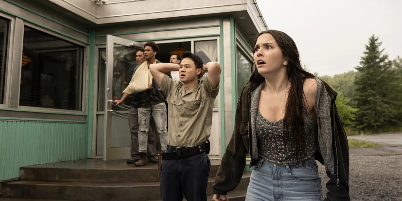 Stamtąd: Czy warto obejrzeć? Recenzja serialu, który cię zaskoczy