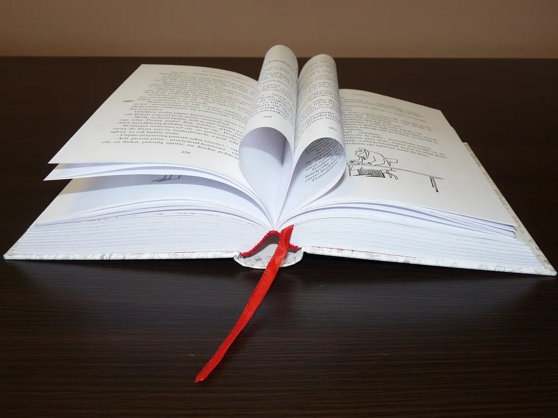 Kto czyta żyje podwójnie - odkryj, co naprawdę oznacza ten cytat