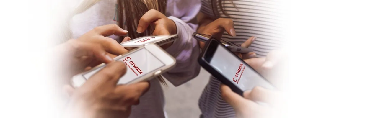 Jak włączyć roaming w OTVARTA i uniknąć wysokich opłat za granicą