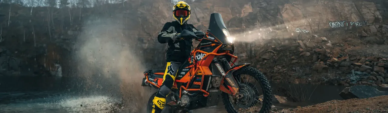 Jaki olej do lag motocyklowych wybrać, aby uniknąć problemów?