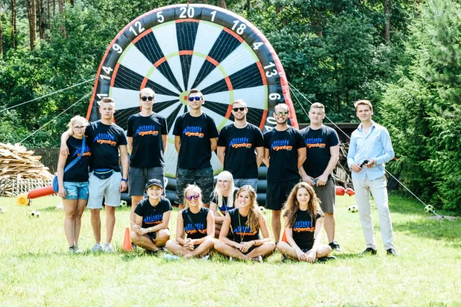 Skuteczne zajęcia integracyjne, które zburzą bariery i połączą ludzi w grupie