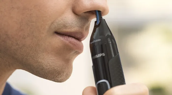 Jak golić włosy w nosie bezpiecznie i skutecznie, unikaj błędów