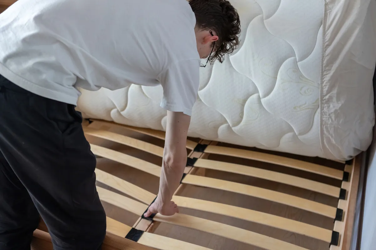 Jak regulować stelaż pod materac, aby poprawić komfort snu i zdrowie Jak regulować stelaż pod materac, aby poprawić komfort snu i zdrowie