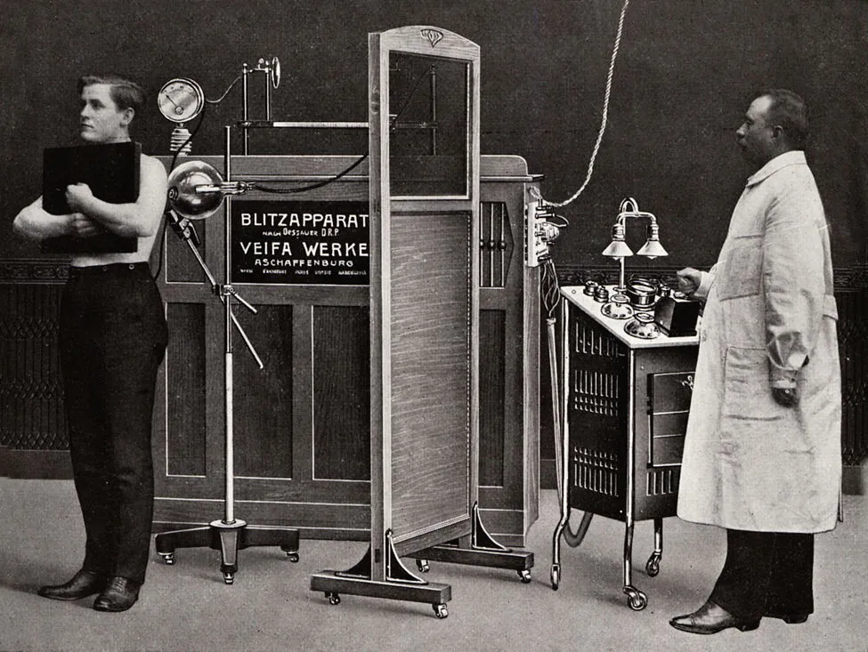 Quién descubrió los rayos X y cómo cambiaron la medicina para siempre