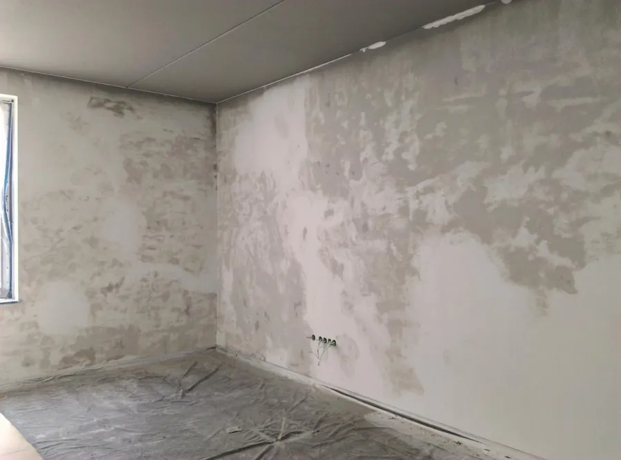 Czy tynk gipsowy można malować? Poradnik krok po kroku