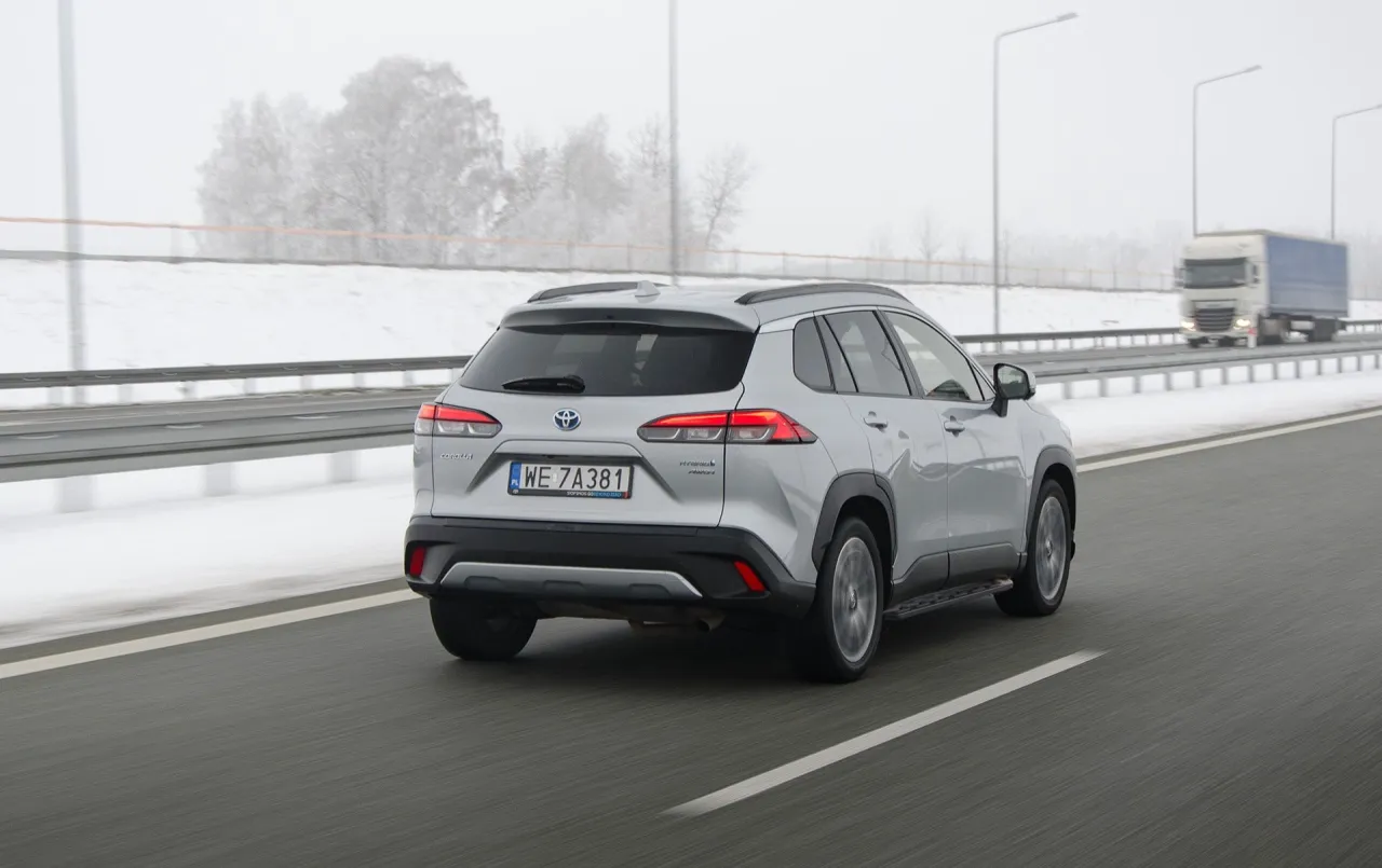 Hybryda Honda czy Toyota - która jest lepszym wyborem dla Ciebie?