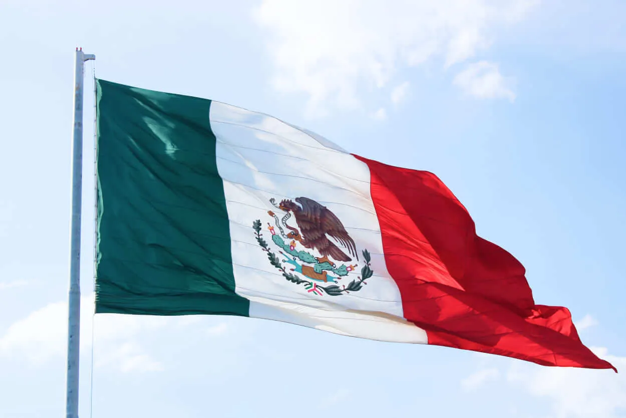 Ile trwa lot do Meksyku z Katowic? Sprawdź czas podróży i przesiadki