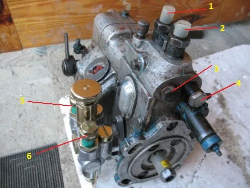 Gdzie jest zawór zwrotny pompy wtryskowej C-360 i jak go naprawić