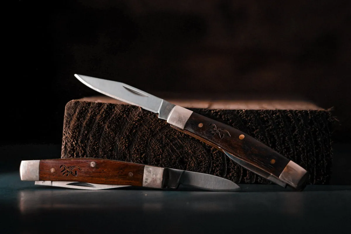 Czy można przewozić nóż w bagażu rejestrowanym? Zasady i ograniczenia