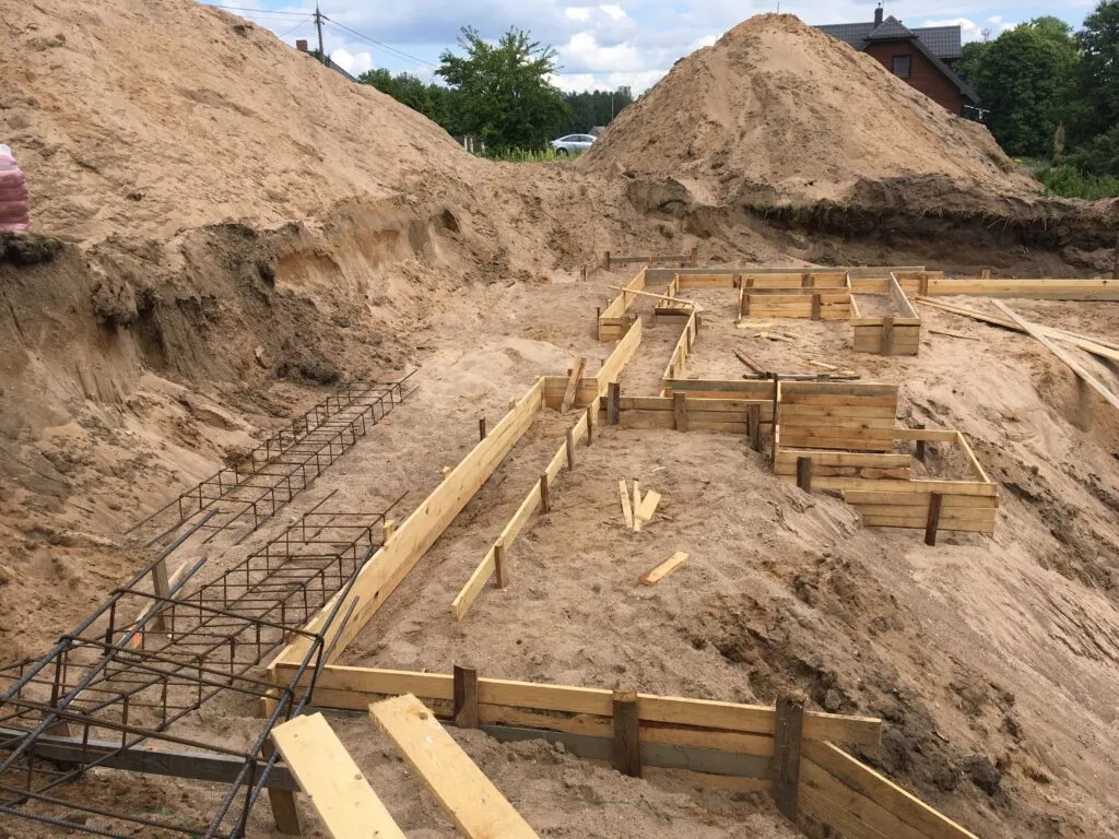 Dom o krok: Kompletny proces budowy krok po kroku - Poznaj etapy Dom o krok: Kompletny proces budowy krok po kroku - Poznaj etapy