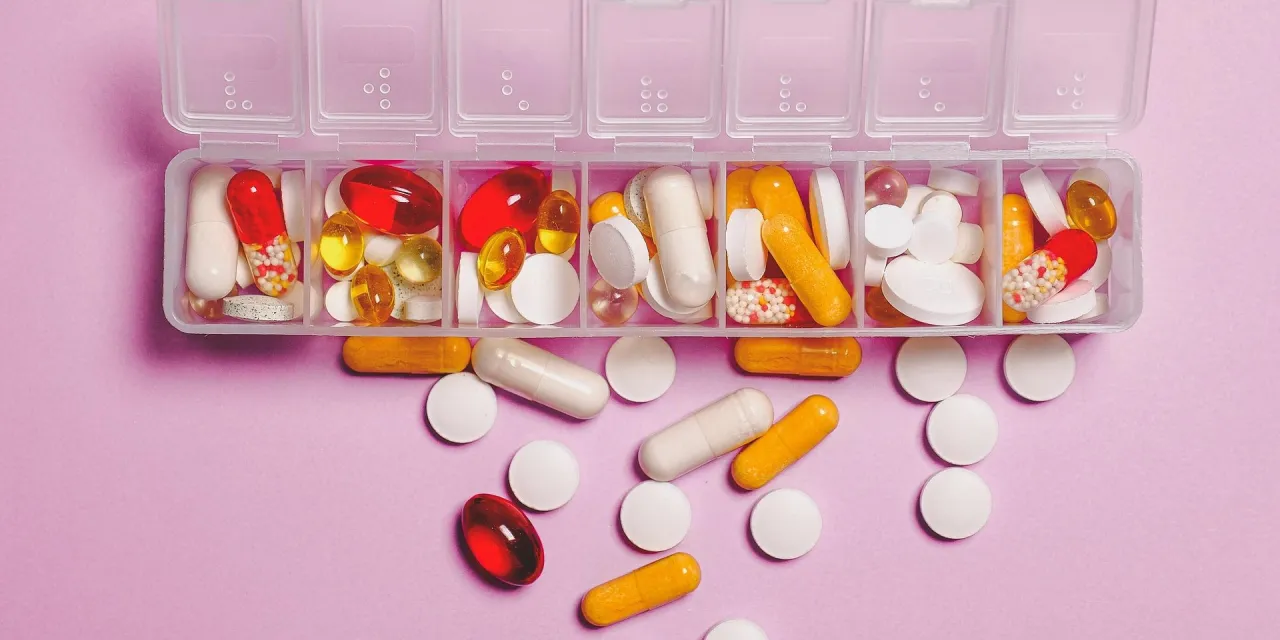 Czy suplementy diety działają? Prawda o ich skuteczności i bezpieczeństwie