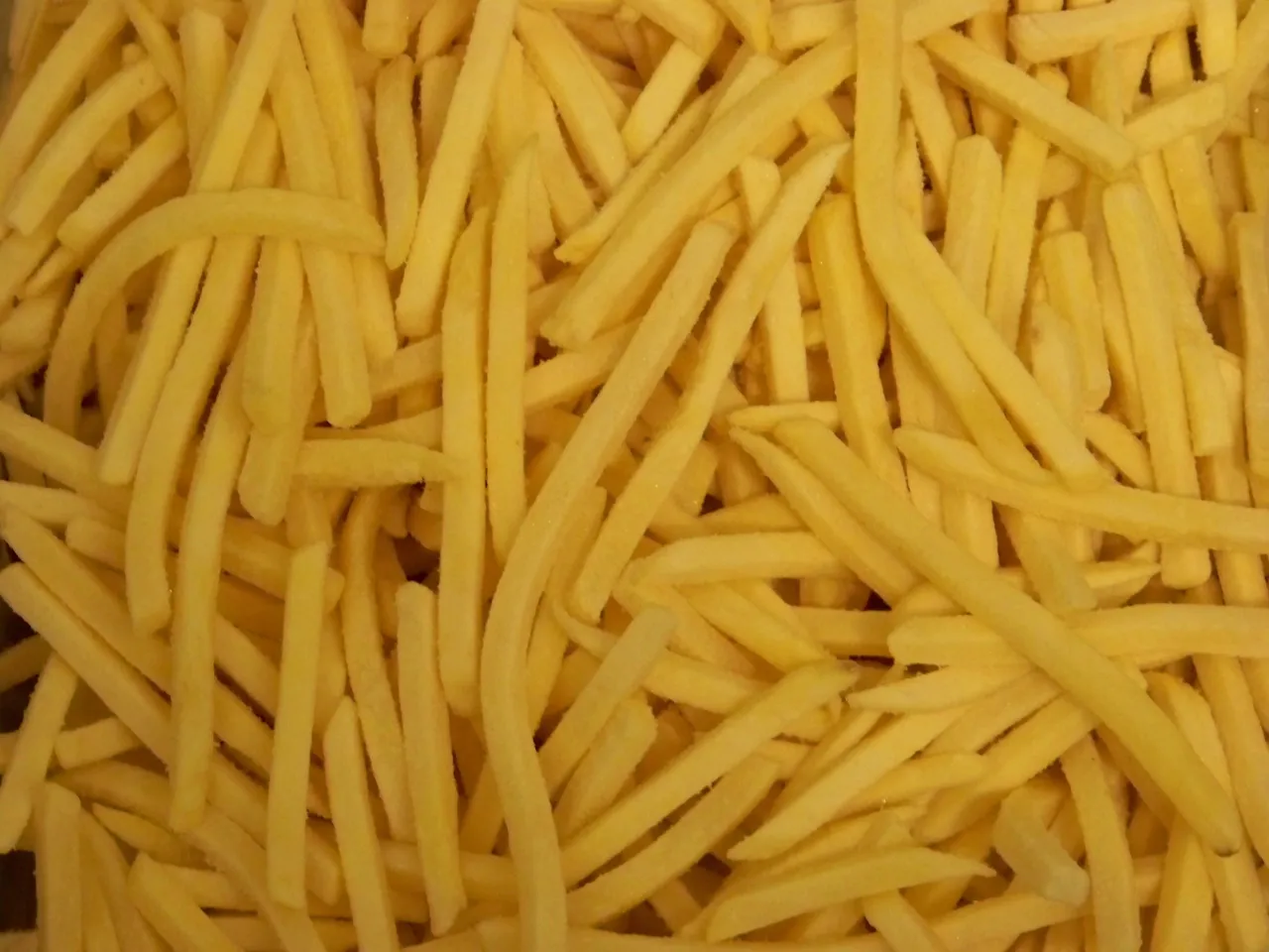 Frytki julienne co to? Poznaj ich cechy i zastosowanie w kuchni