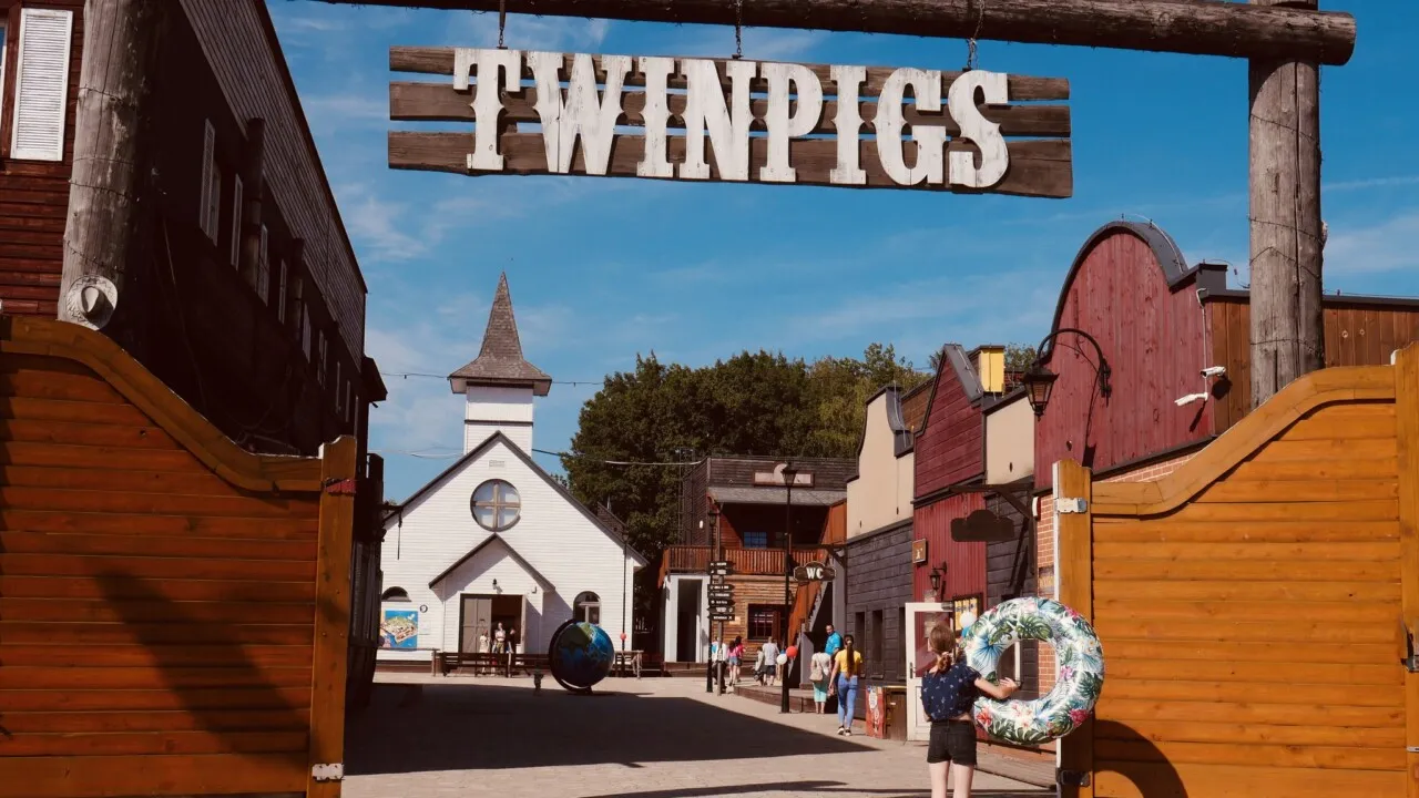 Twinpigs atrakcje – odkryj niezwykłe przeżycia w parku rozrywki
