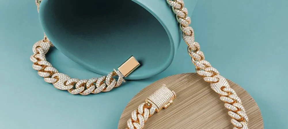 Jak wyczyścić złoty łańcuszek: proste metody, które działają