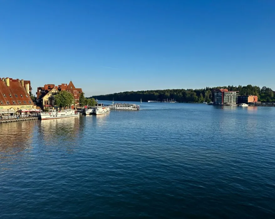 Mikołajki Mazury atrakcje, które zaskoczą i zachwycą każdego turystę