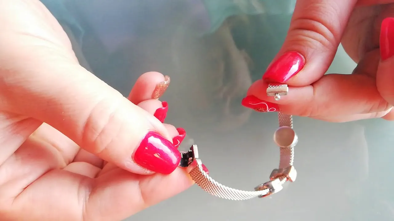 Jak otworzyć bransoletkę Pandora bez ryzyka uszkodzenia zapięcia