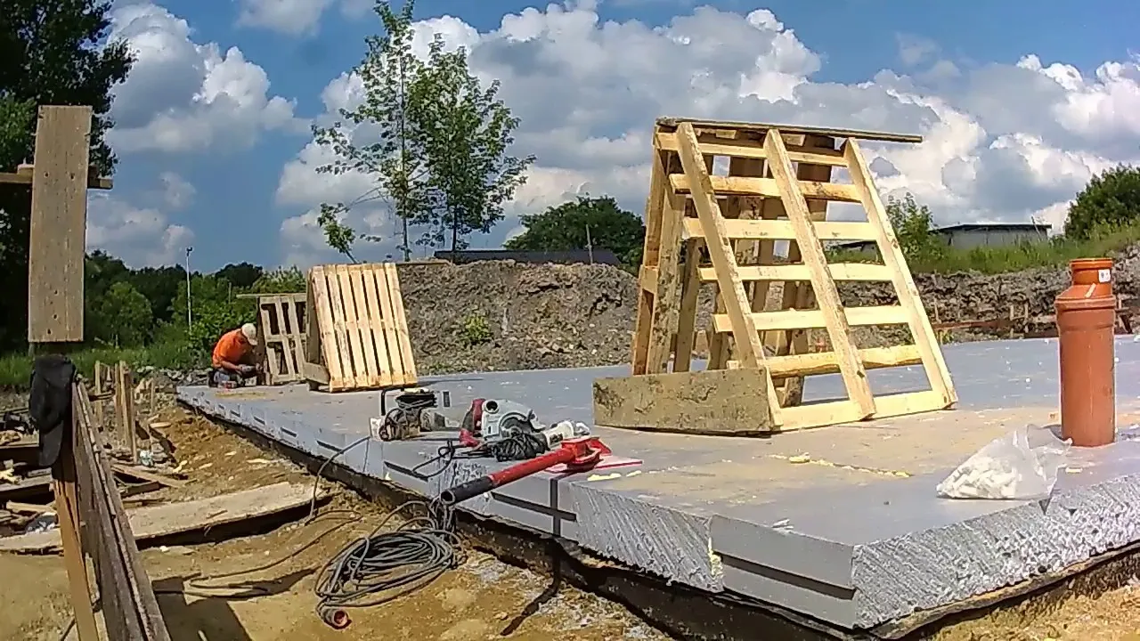 Stojak do zbrojenia: Wybór, BHP, koszty. Ekspert radzi!