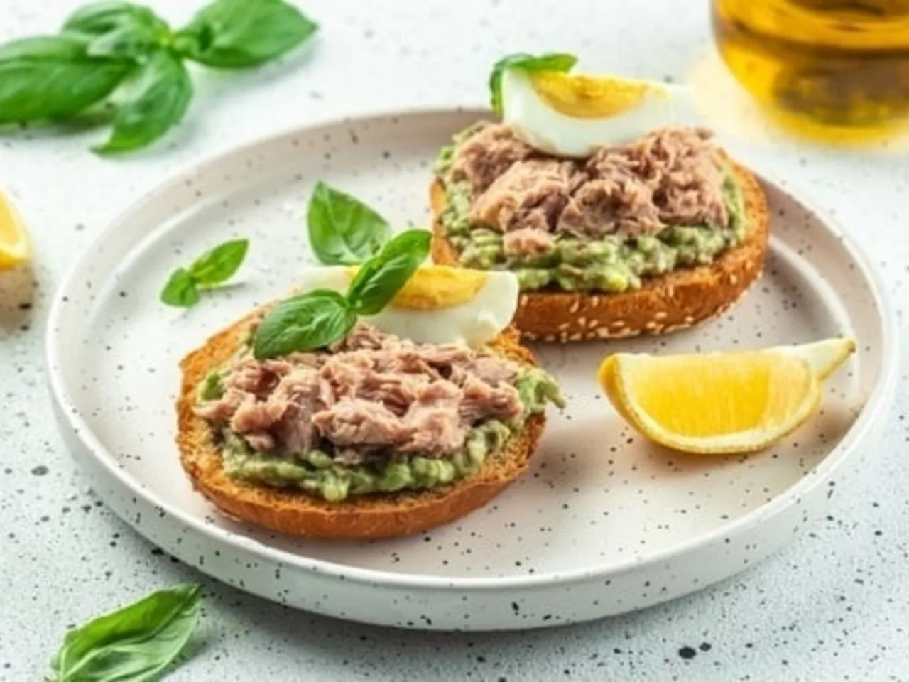 Die besten Gewürze für Thunfisch: So verfeinern Sie Ihr Gericht Die besten Gewürze für Thunfisch: So verfeinern Sie Ihr Gericht