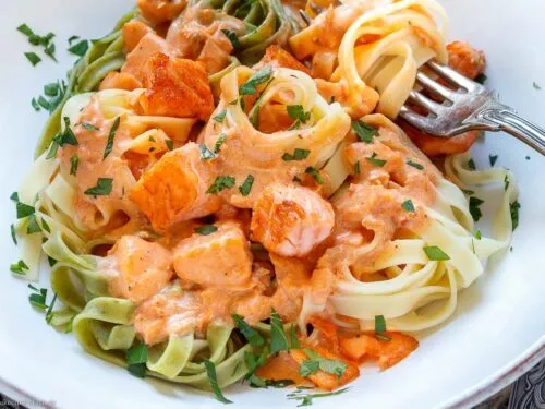 Nudeln mit Lachs: Einfache & schnelle Rezepte für jeden Tag