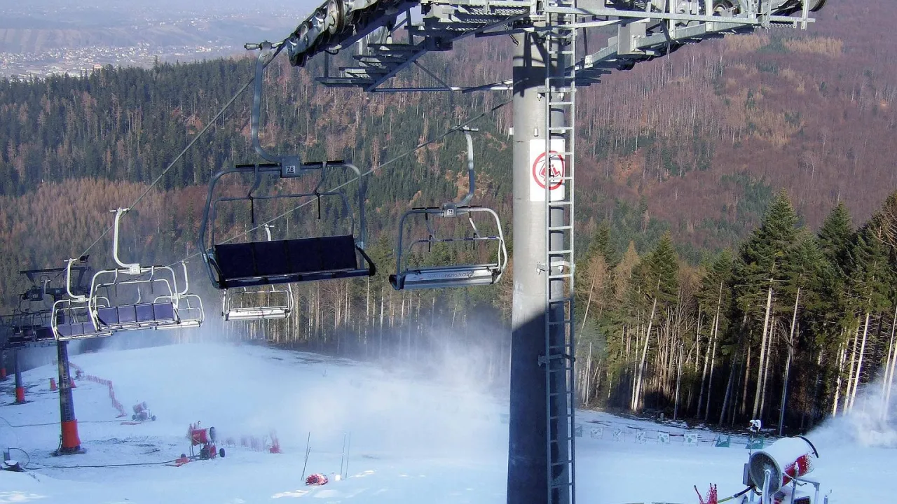 Najlepsze stoki narciarskie blisko Krakowa - idealne na weekendowy wypad