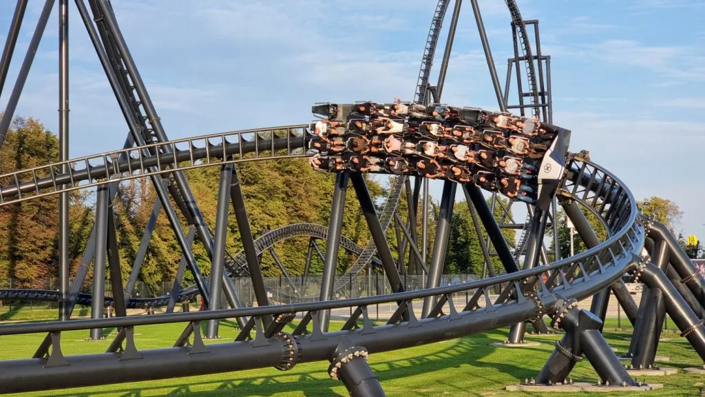 Hyperion ile na godzinę - zaskakująca przepustowość rollercoastera