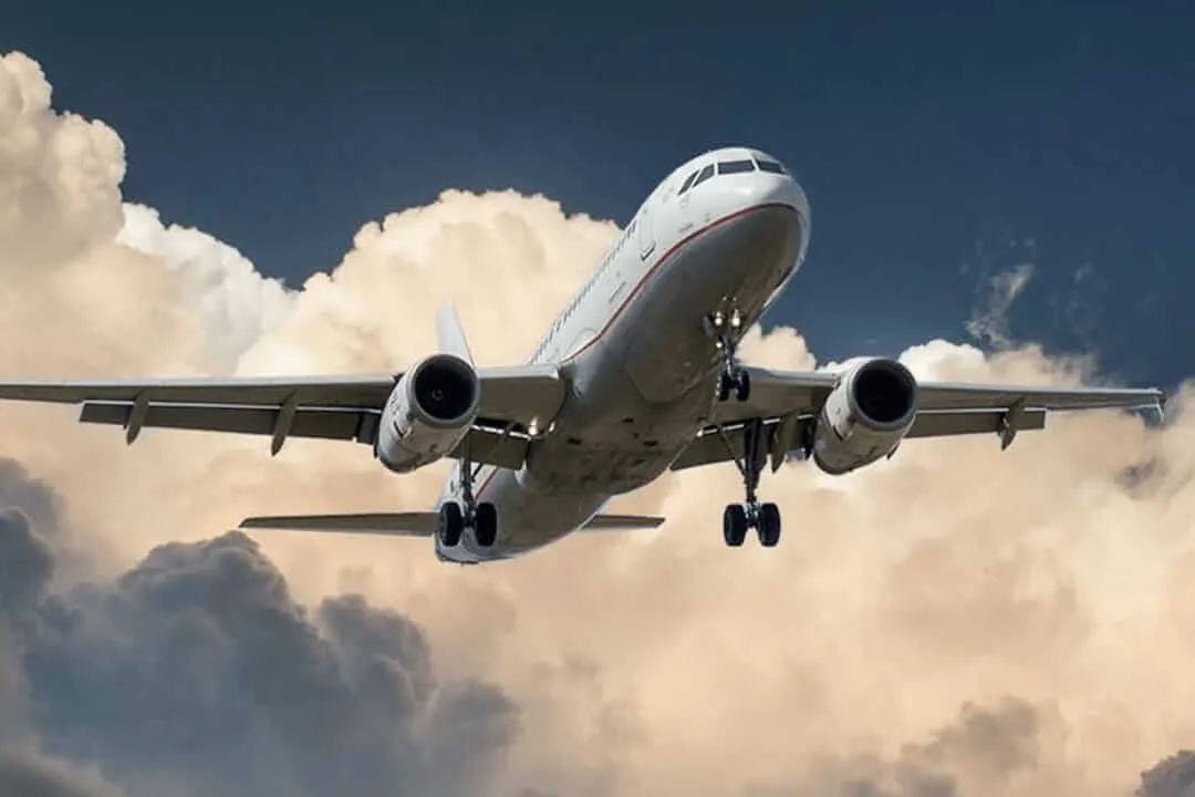 Jak spakować się do samolotu Ryanair, aby uniknąć dodatkowych opłat