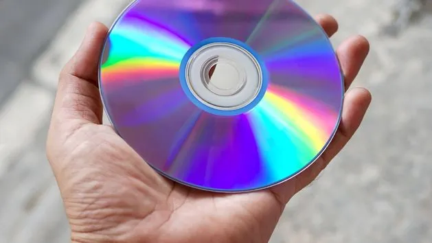 Gdzie wyrzucić płyty CD? Unikaj błędów i zostań EKObohaterem!