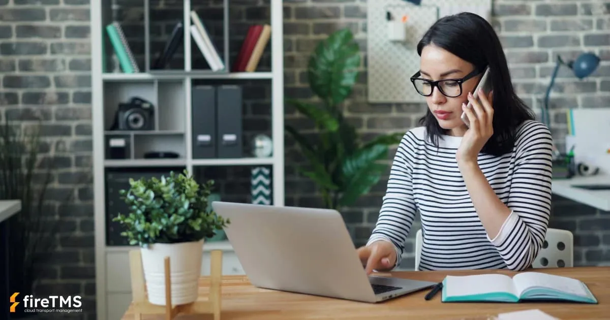 Praktyki w spedycji: Co robią, czego się nauczysz i jak zacząć?