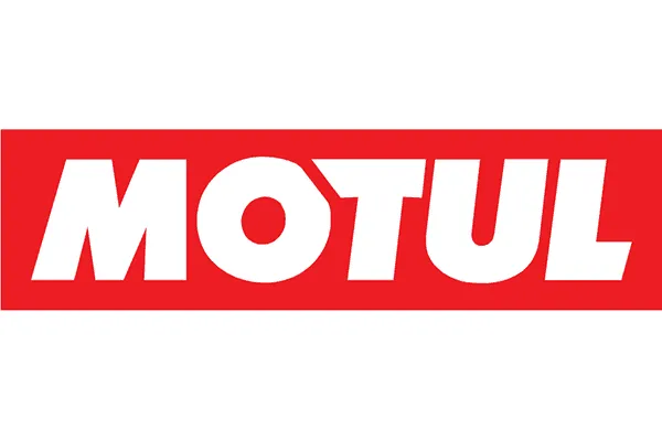 Motul 8100 X-Clean - najlepszy wybór dla Twojego silnika i emisji