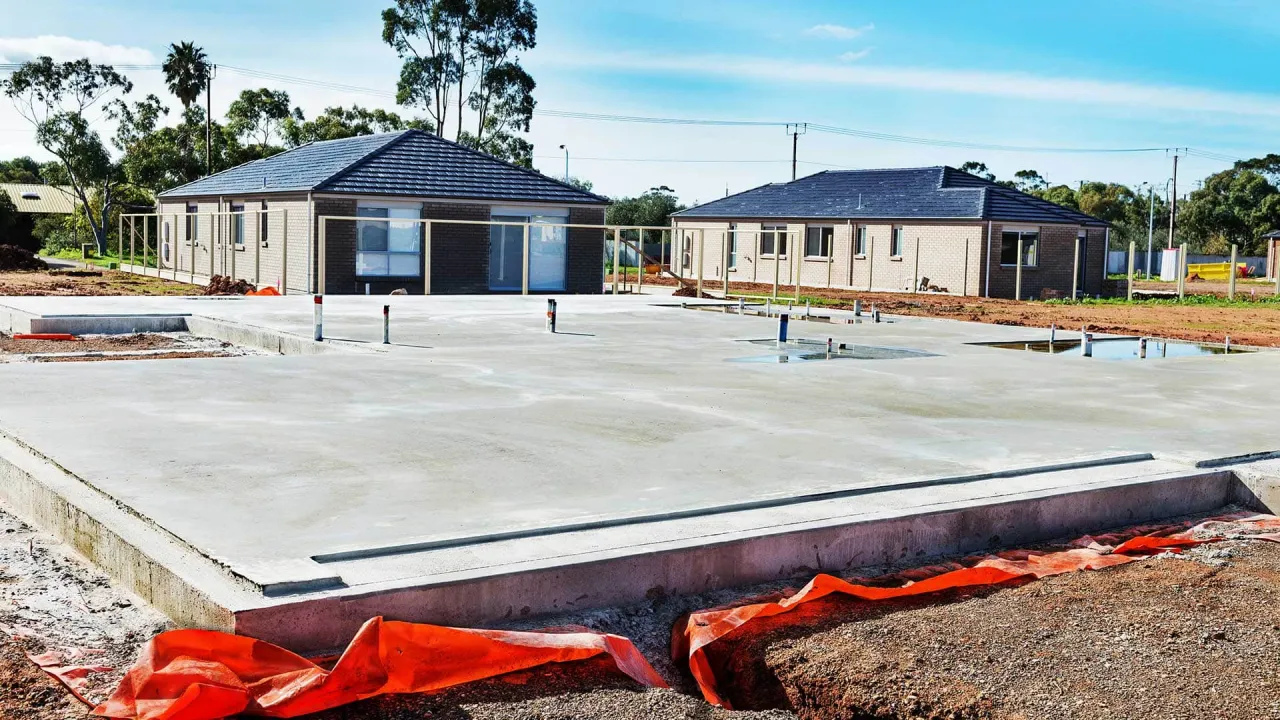 Jak skutecznie zbroić fundamenty, aby uniknąć problemów z konstrukcją